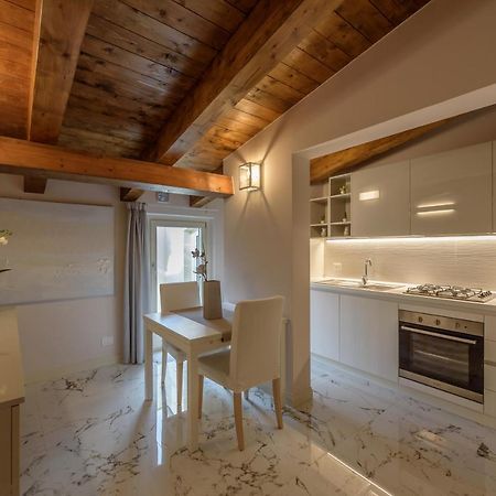 Marie Claire Apartments & Spa Васто Екстер'єр фото