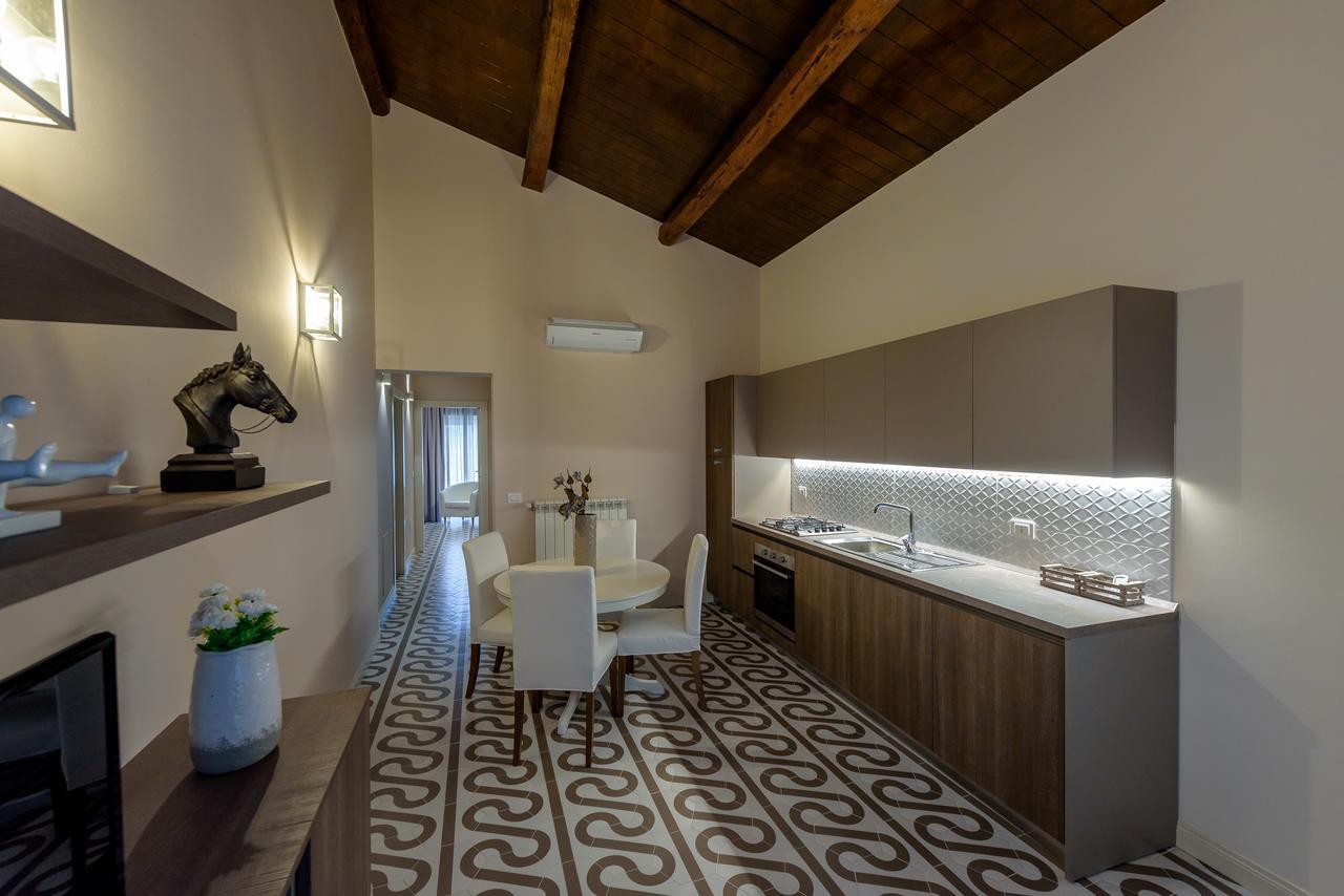 Marie Claire Apartments & Spa Васто Екстер'єр фото